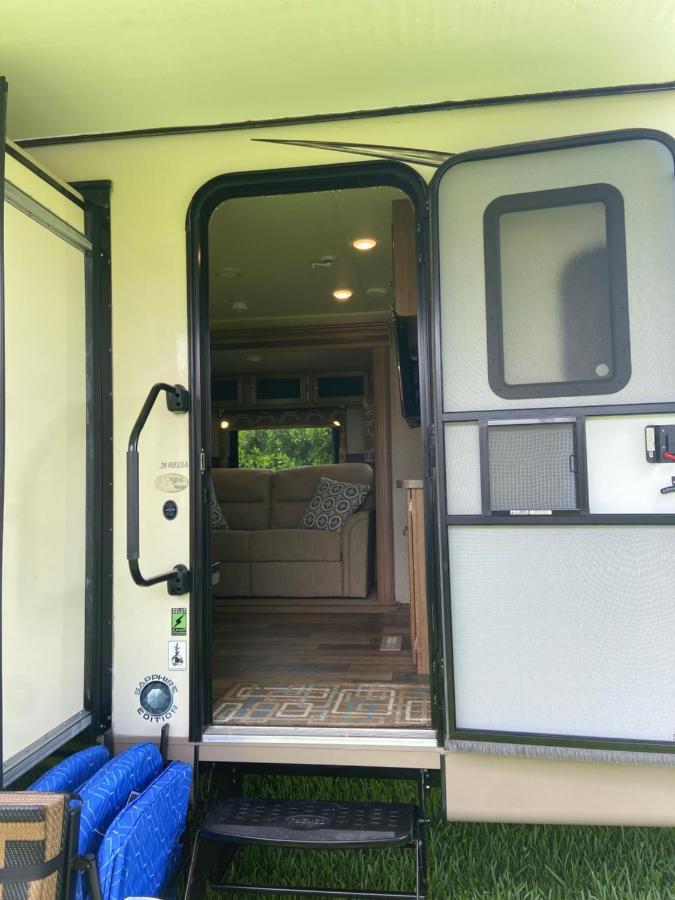 Cozy Camper - Free Parking Hotel Miami Luaran gambar