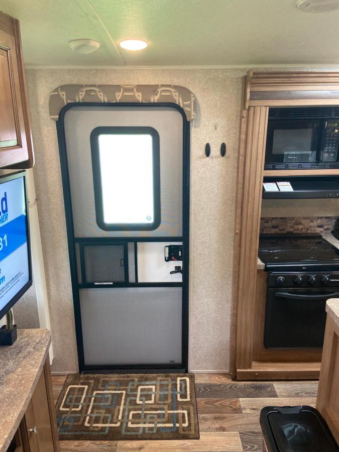 Cozy Camper - Free Parking Hotel Miami Luaran gambar