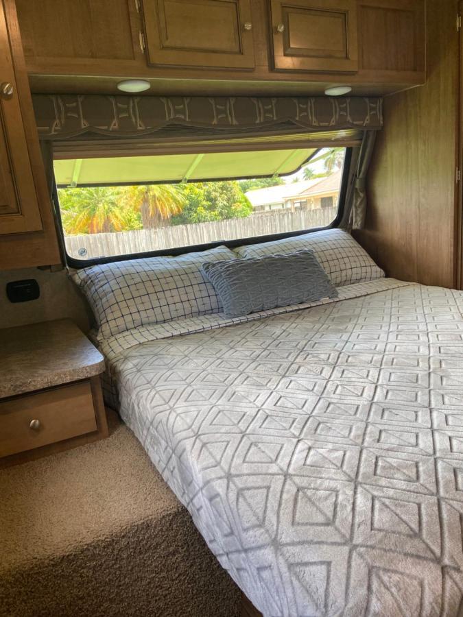 Cozy Camper - Free Parking Hotel Miami Luaran gambar